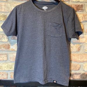 Size youth extra large 18–20 Dickie’s gray pocketed Tee